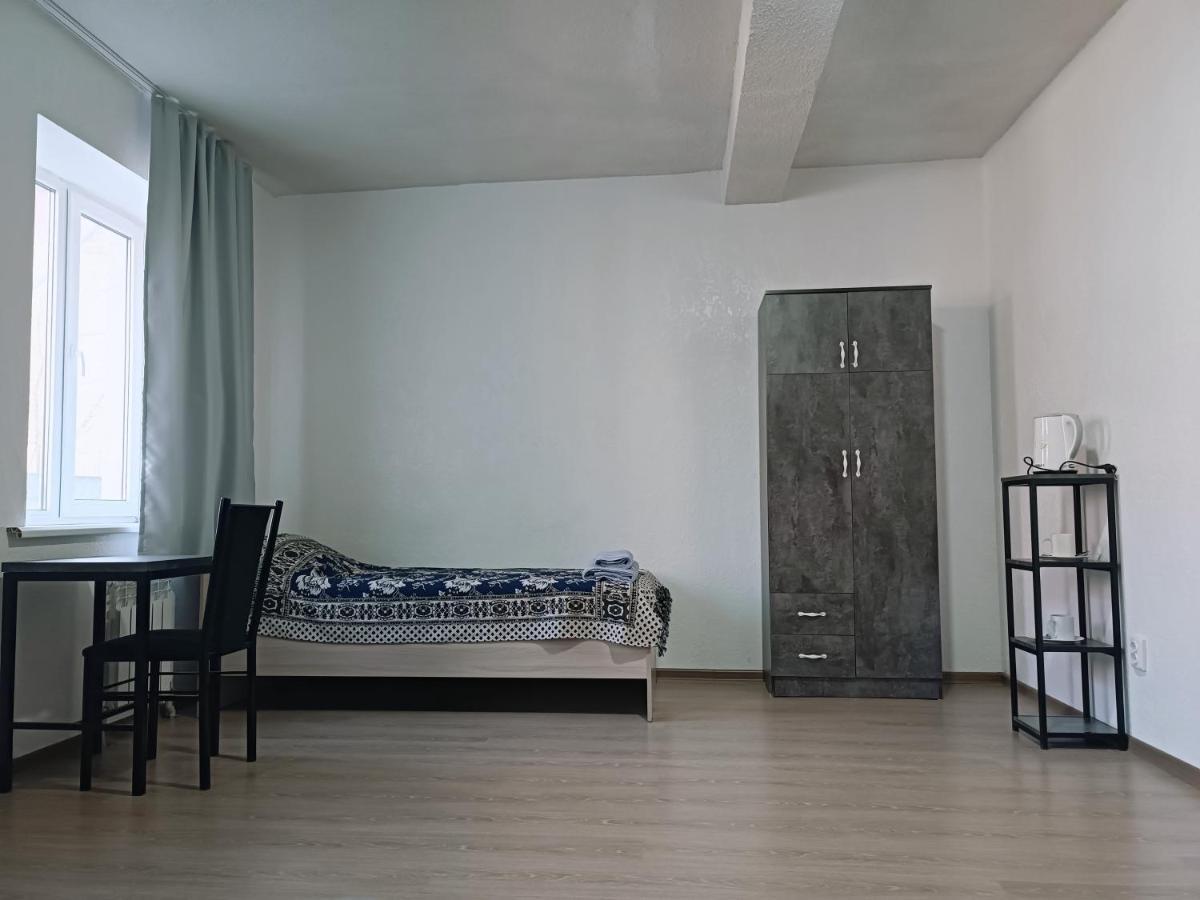 Nomad Inn Biskek Kültér fotó