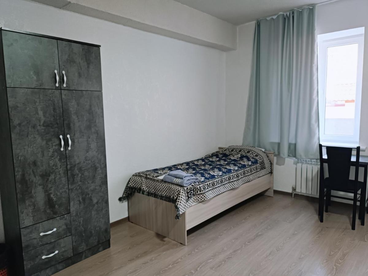 Nomad Inn Biskek Kültér fotó