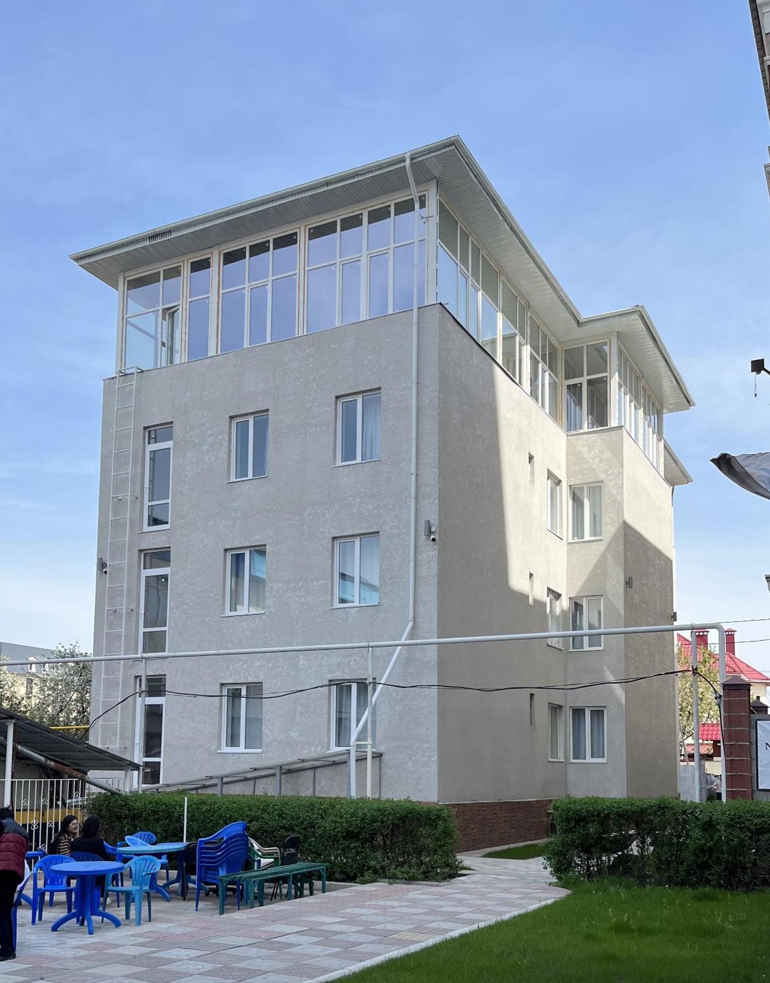 Nomad Inn Biskek Kültér fotó